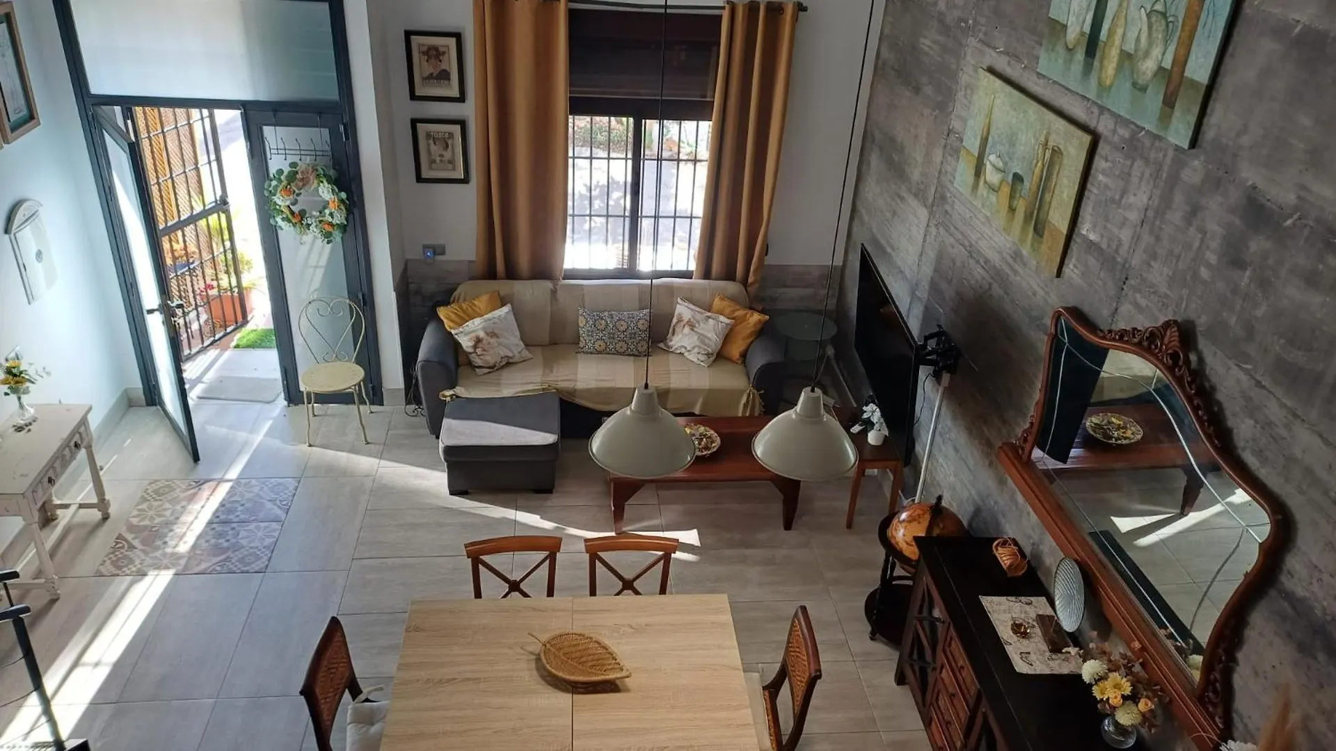 Rural Loft With Pool Views Peaceful Place Near The Center Màlaga